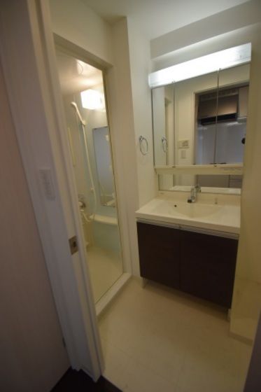 �y���ʏ��z�@