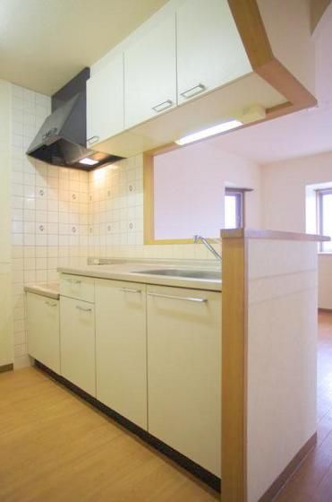 �y�L�b�`���z�@