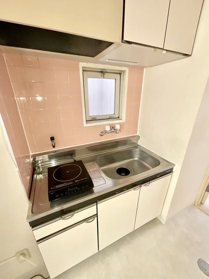 �y�L�b�`���z�@