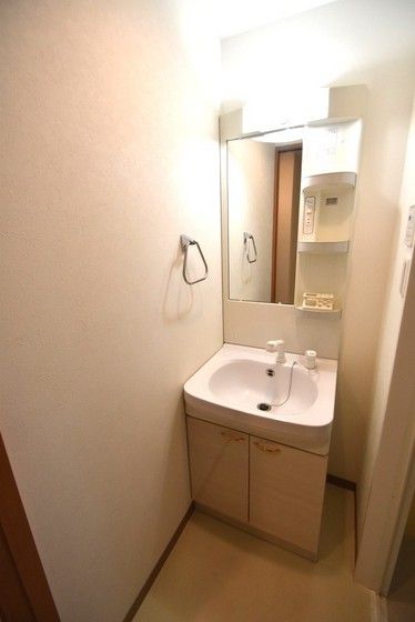 �y���ʏ��z�@