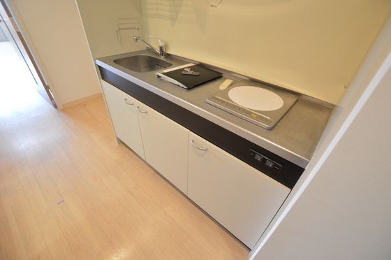 �y�L�b�`���z�@