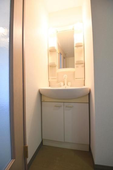 �y���ʏ��z�@�Ɨ����ʑ�