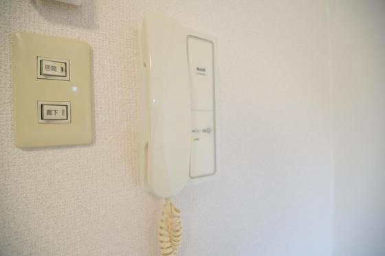 �y�Z�L�����e�B�z�@�C���^�[�t�H��