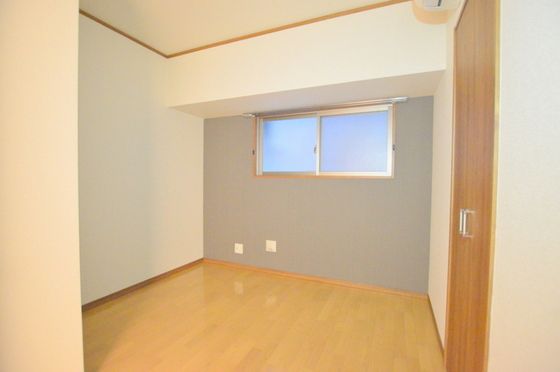 �y���̑������E�X�y�[�X�z�@