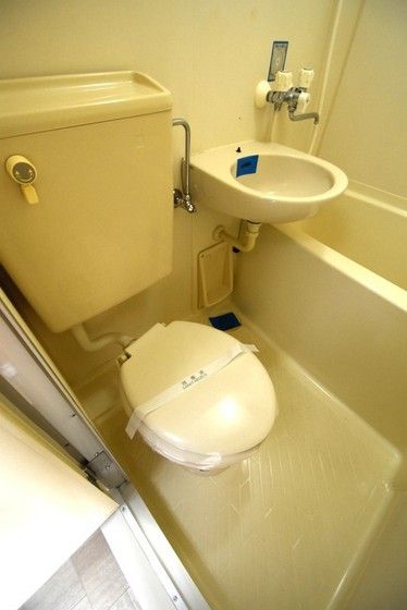 �y�g�C���z�@