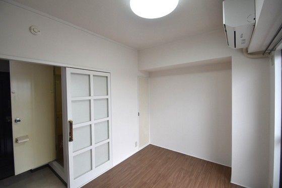 �y���̑������E�X�y�[�X�z�@