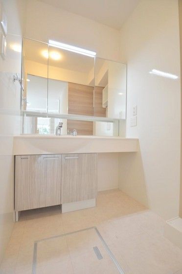 �y���ʏ��z�@