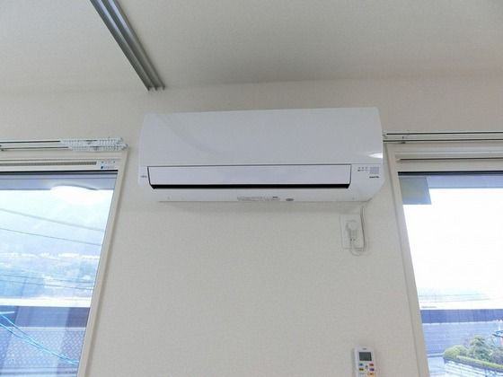 �y���̑��ݔ��z�@�G�A�R��2��t��