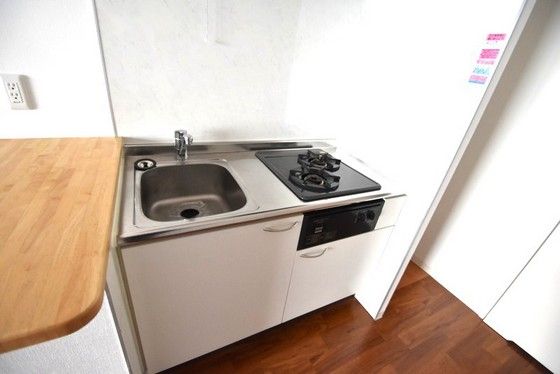 �y�L�b�`���z�@