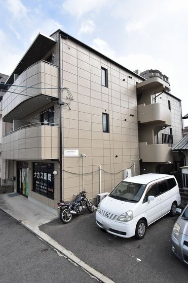 �y�����O�ρz�@