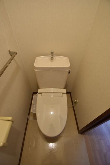 �y�g�C���z�@