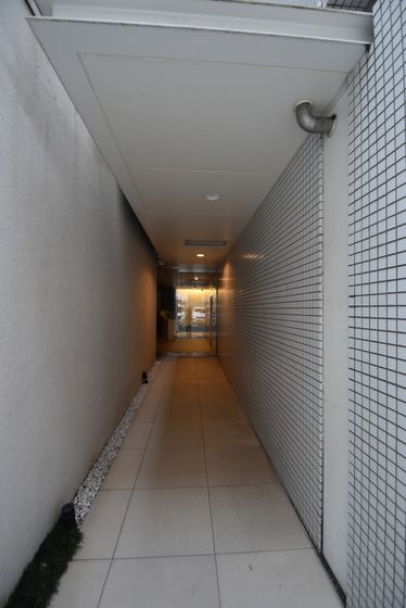 �G���g�����X