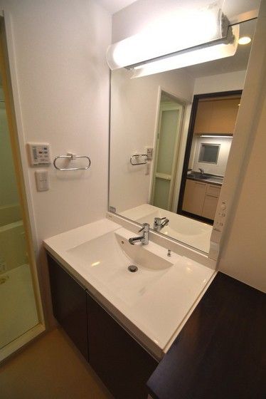 �y���ʏ��z�@