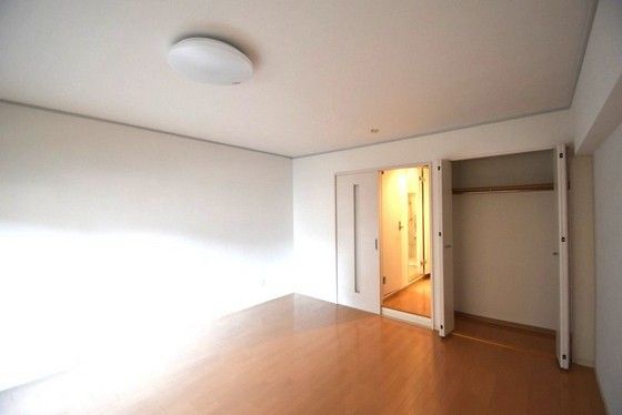 �y���̑������E�X�y�[�X�z�@