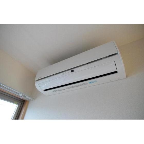 �y���̑��ݔ��z�@�G�A�R��