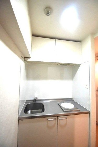 �y�L�b�`���z�@