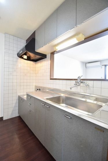 �y�L�b�`���z�@