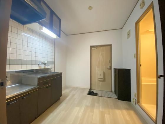 �y���̑������E�X�y�[�X�z�@