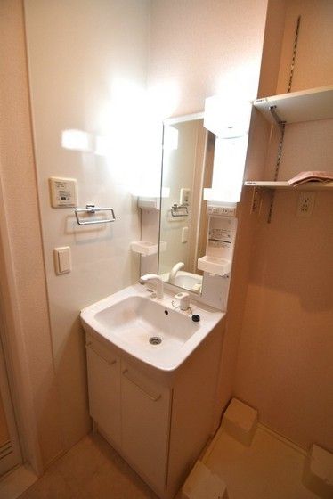 �y���ʏ��z�@