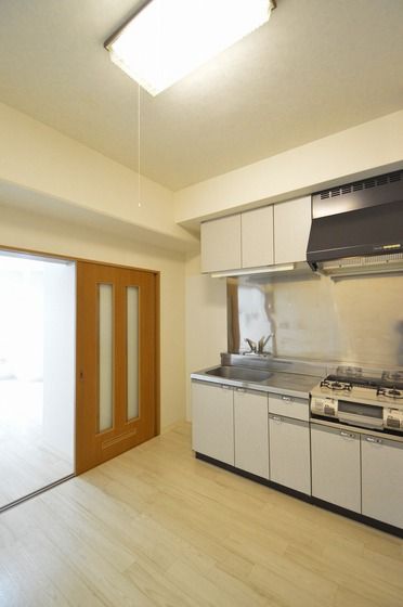 �y���̑������E�X�y�[�X�z�@