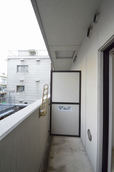 �y�o���R�j�[�z�@