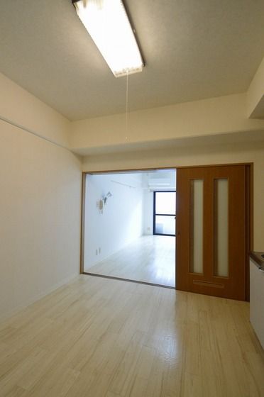 �y���̑������E�X�y�[�X�z�@