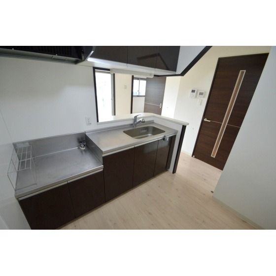 �y�L�b�`���z�@