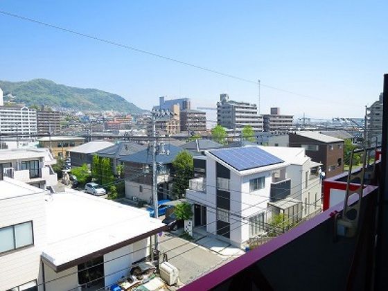 �y���]�z�@���]