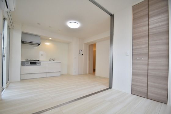 �y���̑������E�X�y�[�X�z�@