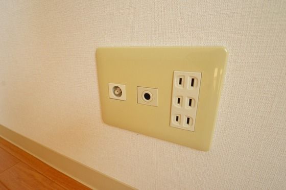 �y���̑��ݔ��z�@