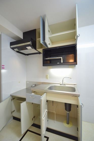 �y�L�b�`���z�@