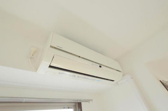 �y���̑��ݔ��z�@