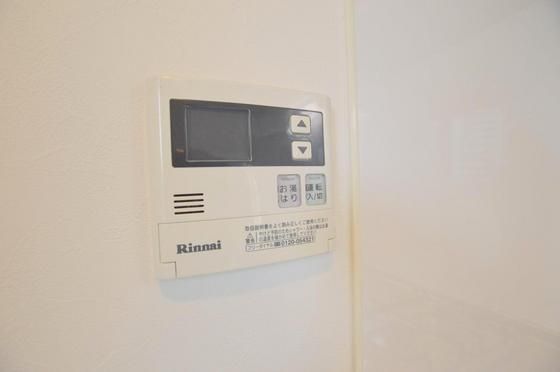 �y���̑��ݔ��z�@