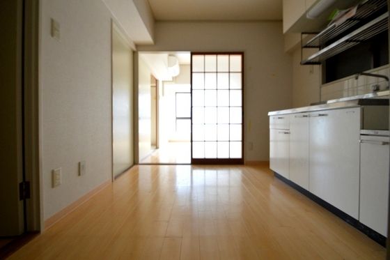 �y�����E���r���O�z�@�c�j4.5��