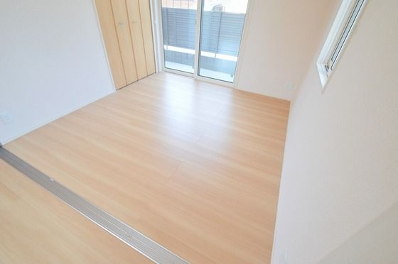 �y���̑������E�X�y�[�X�z�@