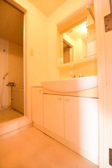 �y���ʏ��z�@