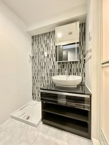 �y���ʏ��z�@