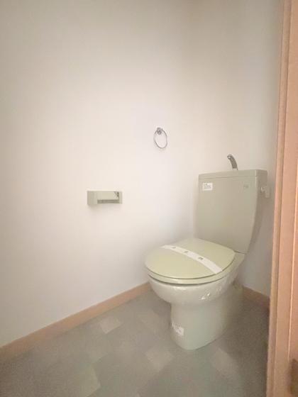 �y���̑��z�@2�K�g�C��