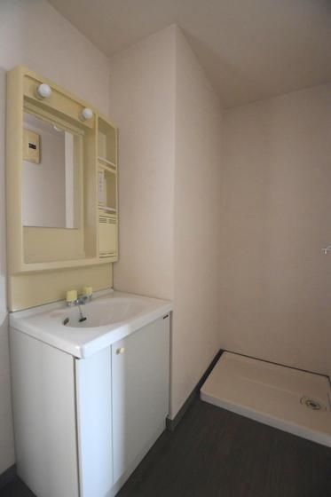 �y���ʏ��z�@