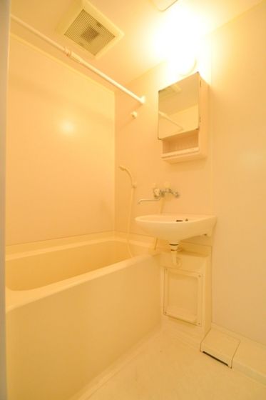 �y�o�X�z�@�����C����������