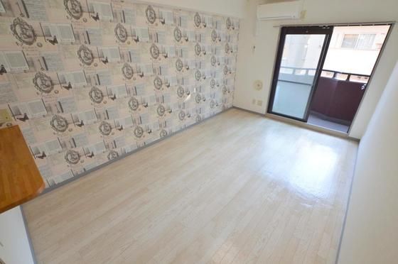 �y���̑������E�X�y�[�X�z�@