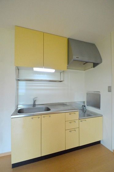 �y�L�b�`���z�@