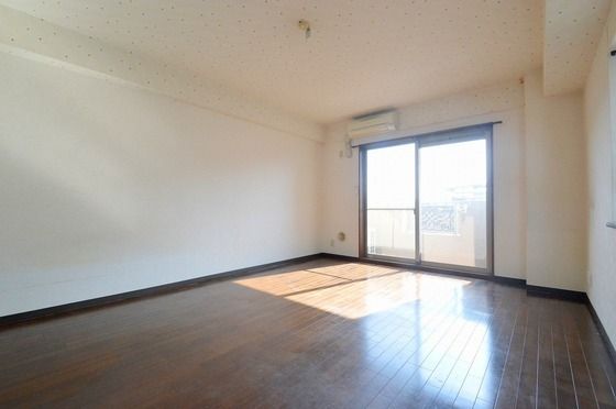 �y���̑������E�X�y�[�X�z�@