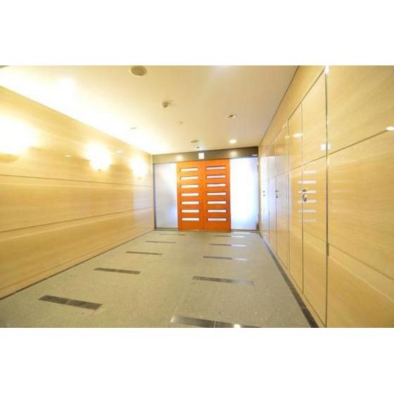 �G���g�����X