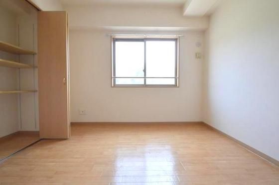 �y���̑������E�X�y�[�X�z�@