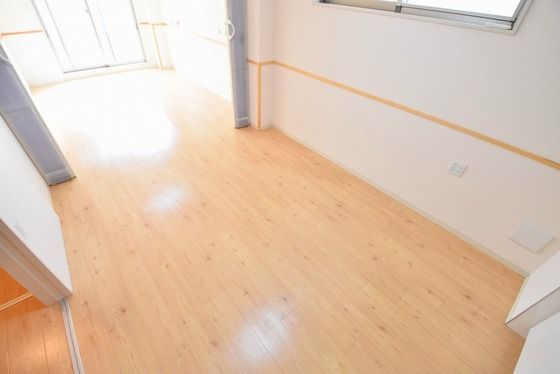 �y���̑������E�X�y�[�X�z�@