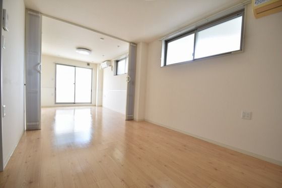 �y���̑������E�X�y�[�X�z�@