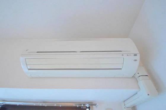 �y���̑��ݔ��z�@�G�A�R��