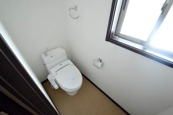 �y�g�C���z�@