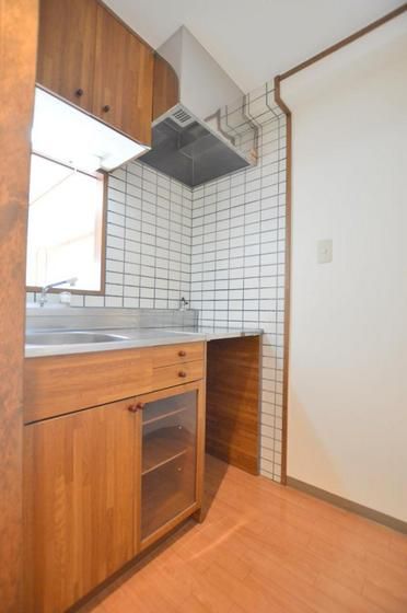 �y�L�b�`���z�@